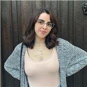 Profesora con nivel de Proficiency buscando para dar clases a nivel infantil y primaria.